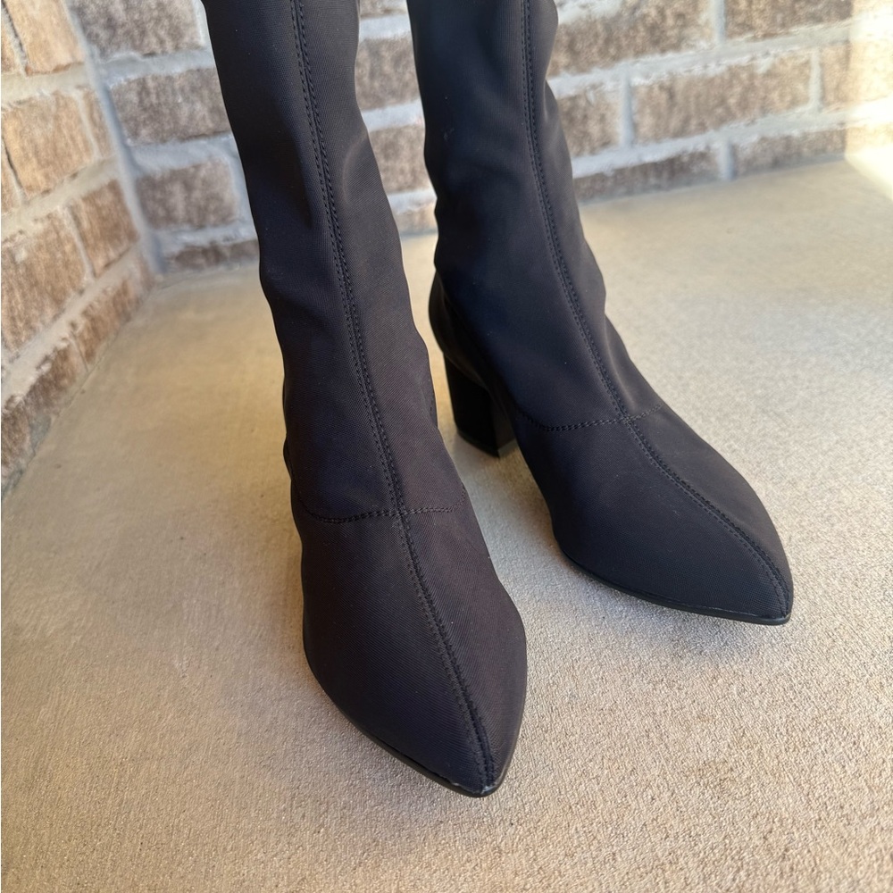 Vagabond Black Heeled Boots - Picture 5 of 10